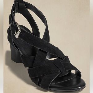 NEW Banana Republic - STRAPPY HEELED SANDAL size 6